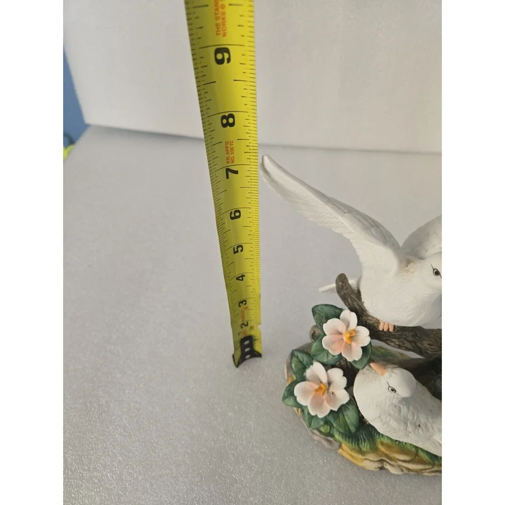 GEI Vintage 1997 White‎ Love Dove Birds Porcelain Ceramic Figurine